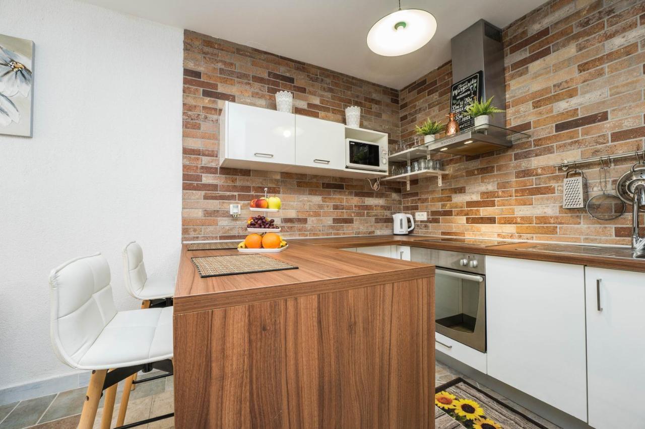 זאדאר Apartman Evita מראה חיצוני תמונה