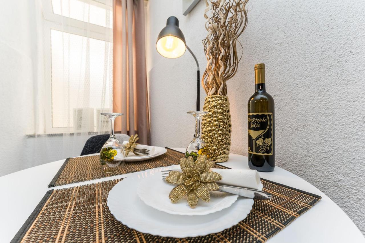זאדאר Apartman Evita מראה חיצוני תמונה