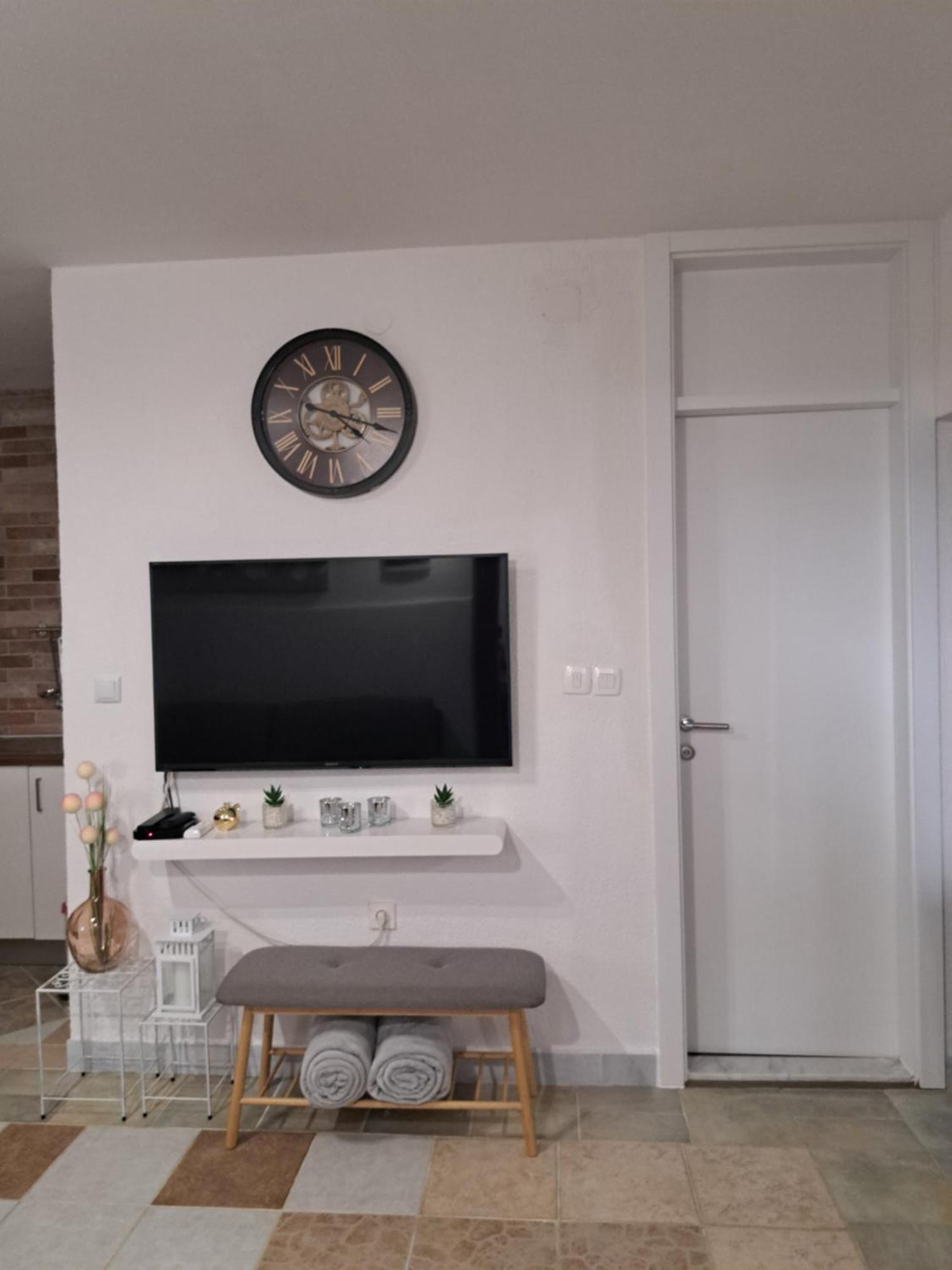 זאדאר Apartman Evita מראה חיצוני תמונה